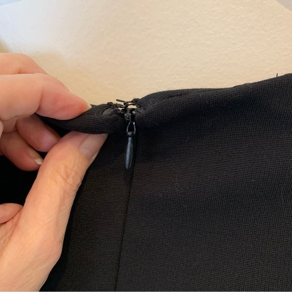 Adrienne Vittadini, black cocktail dress, size 6P - Picture 7 of 8